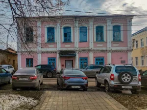 Гражданское здание