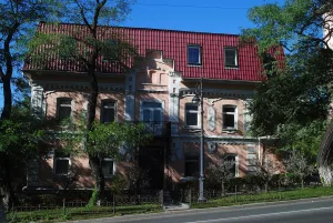 Здание Владивостокского окружного суда