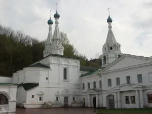 Трапезная с церковью Успения Пресвятой Богородицы