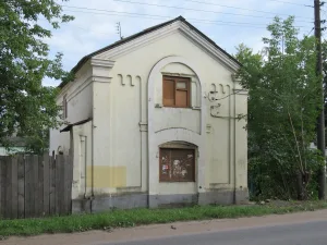 Флигель западный