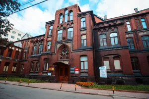 Здание больницы святой Елизабеты