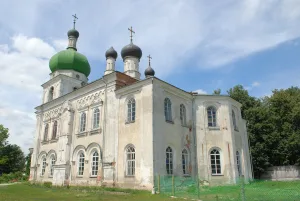Троицкий монастырь