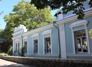 улица Шмидта, 5–7 / улица Гаспринского, 25 (Симферополь)