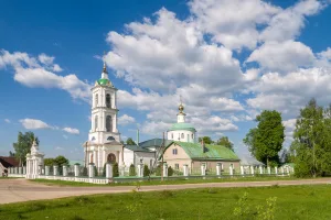 Церковь Рождества Пресвятой Богородицы в Саурово