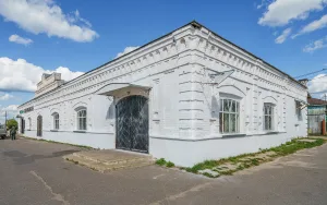 Северный корпус торговых рядов (магазины)