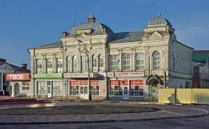 Здание общественного назначения